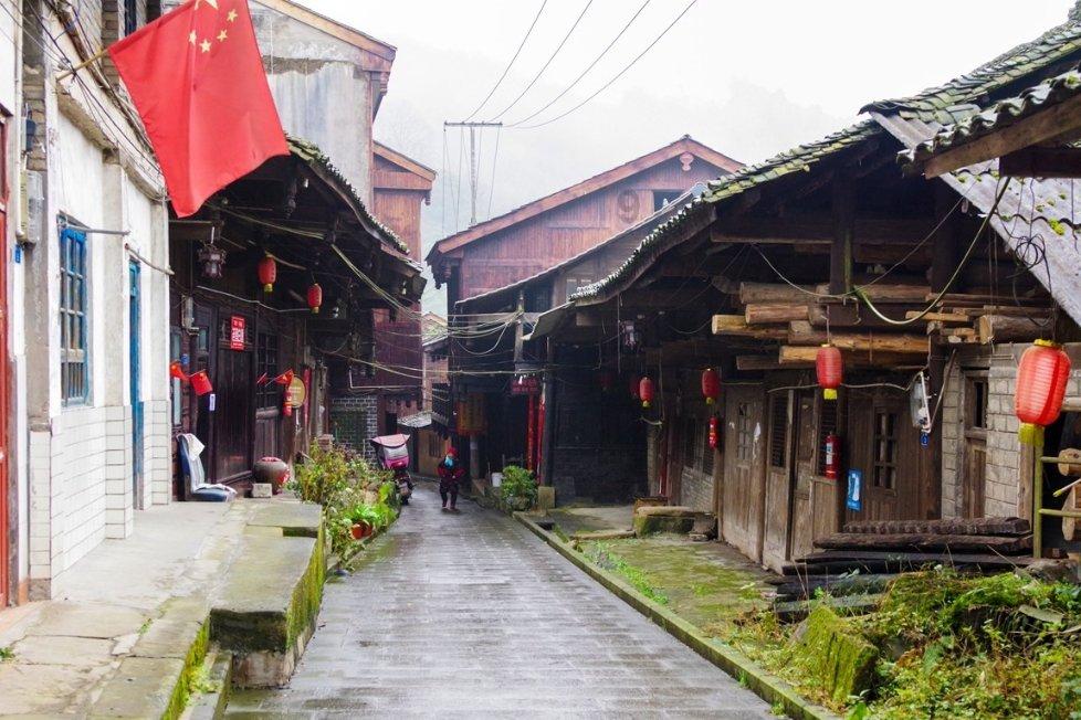 探索为什么跑高速要“逢三必进”呢?资深老司机怎么说?,解锁无限知识星球